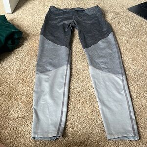 Color block compression leggings